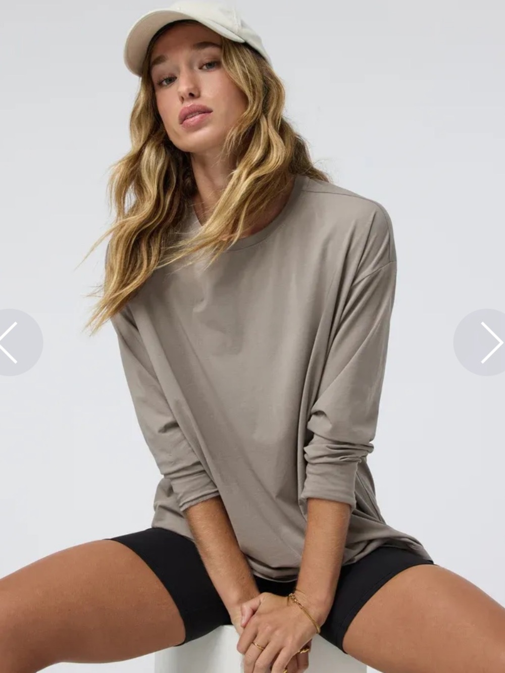 Vuori Women's Long-Sleeve Tee in Taupe